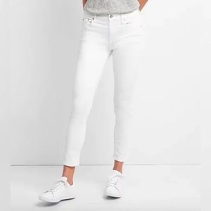 Gap Best Girlfriend Jeans | White | Size 24